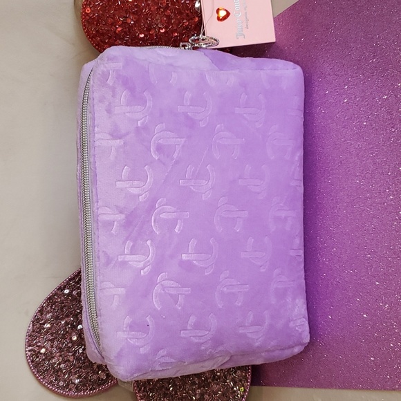 🎉HP🎉Juicy Couture 💜NWT💜 Lavender Purple Velour Cosmetic Bag!💜💜💜 - Picture 11 of 13